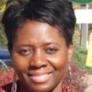 Meet your Posher, Stefanie